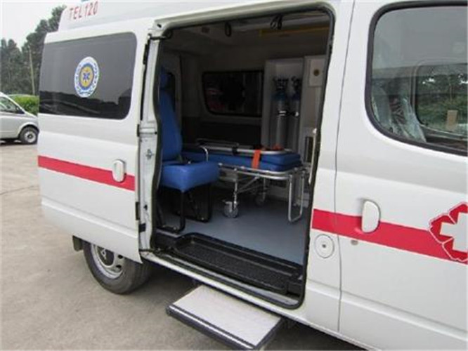 福贡救护车出租服务案例7