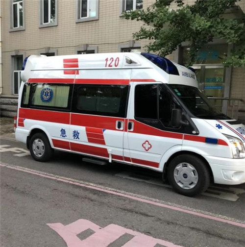 福贡选择我们的救护车出租,开启安心转院之旅