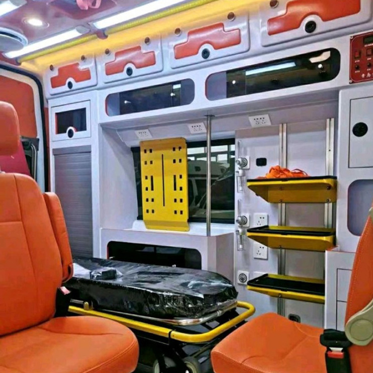 福贡长途救护车护送病人租赁价格
